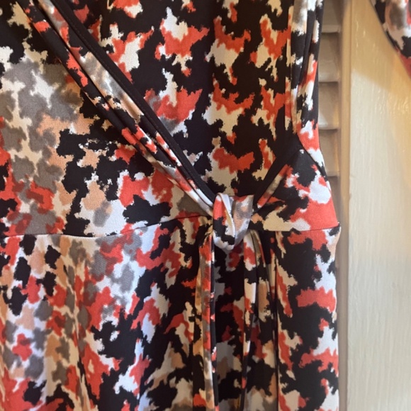 TASH + SOPHIE Faux Wrap Dress with High Low Hem - Picture 2 of 5